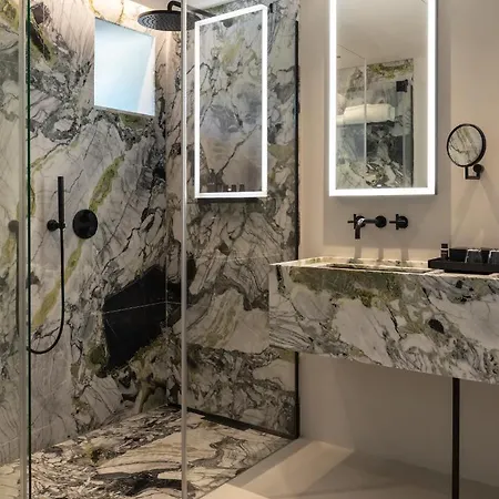 Chateau De Vignee Hotel 5*