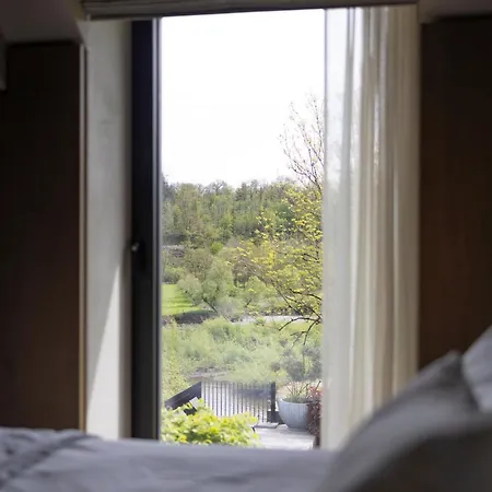 Chateau De Vignee 5* Rochefort