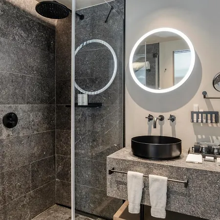 Chateau De Vignee Hotel