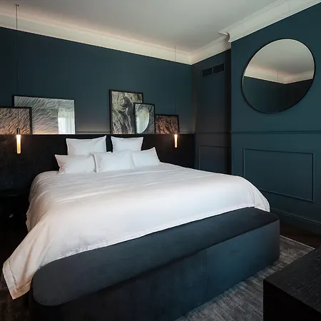 Hotel Chateau De Vignee Rochefort