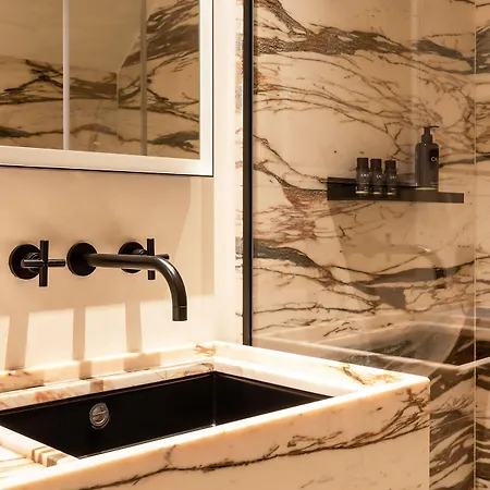 Chateau De Vignee Rochefort