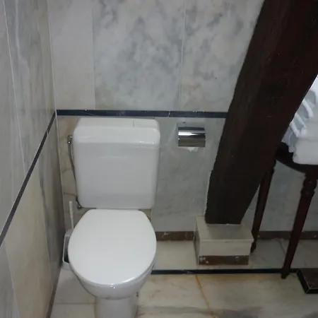 Chateau De Vignee Hotel 5*