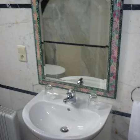 Hotel Chateau De Vignee Rochefort