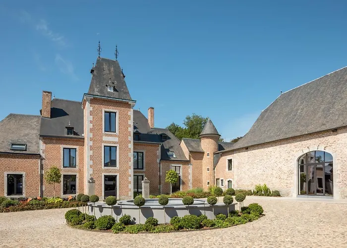 Chateau De Vignée Hotel 5*