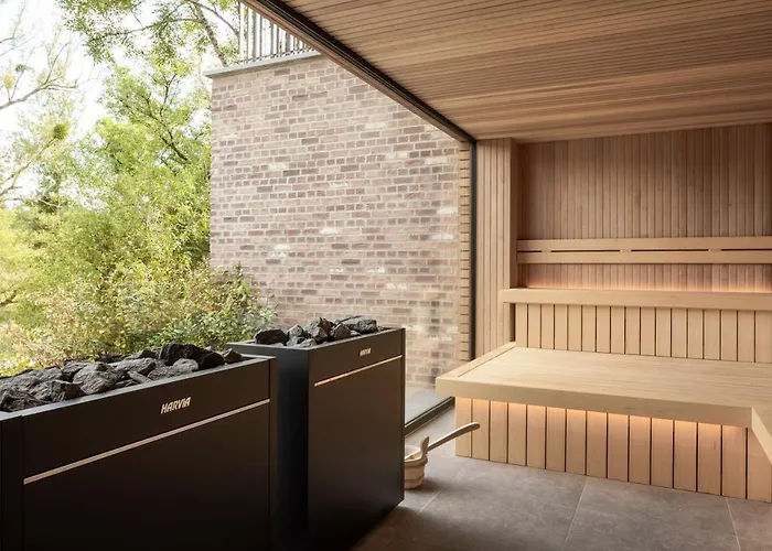 Chateau De Vignée 5*