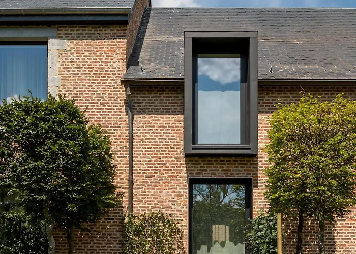 Chateau De Vignée 5*