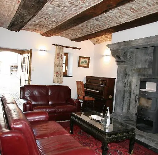 Chateau De Vignée 5* Rochefort