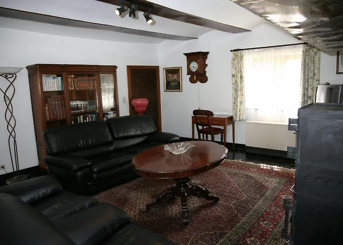 Chateau De Vignée 5*